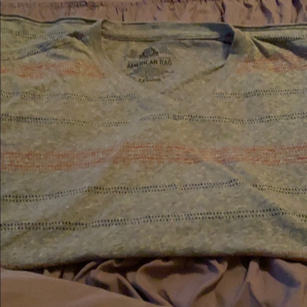 American Rag t-shirt - Picture 2 of 3